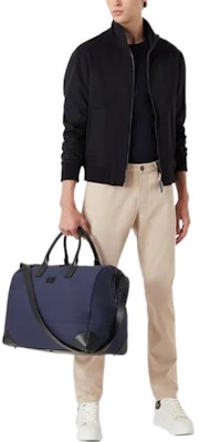 EMPORIO ARMANI FW22 Celana Jeans Pria Logo Mid-Rise Warna Solid. 8N1J06-1GN0Z-0142 Lookbook EMPORIO ARMANI FW22 Celana Jeans Pria Logo Mid-Rise Warna Solid. 8N1J06-1GN0Z-0142