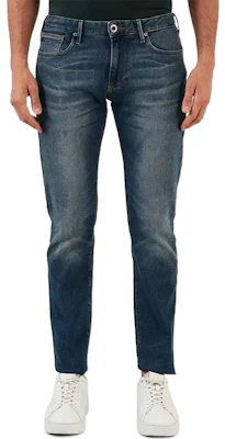 엠포리오 아르마니 FW22 슬림 스트레이트핏 워싱 데님 진 블루. 6L1J06-1DI4Z-0942 Shop 엠포리오 아르마니 FW22 슬림 스트레이트핏 워싱 데님 진 블루. 6L1J06-1DI4Z-0942