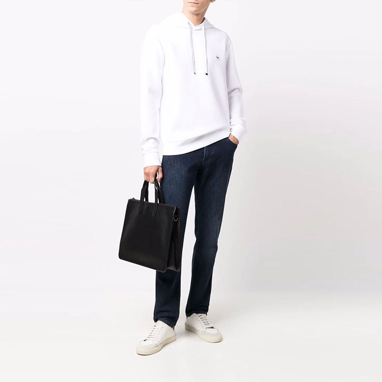 Purchase Emporio Armani FW22 白色徽标贴章卫衣 8N1MD0-1JHSZ-0100