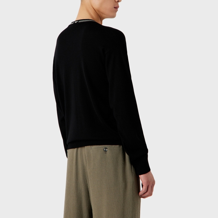 Shop エンポリオ・アルマーニ FW23 ブラック クルーネック ニット セーター ストライプトリム付き 6R1MXG-1MNGZ-0999