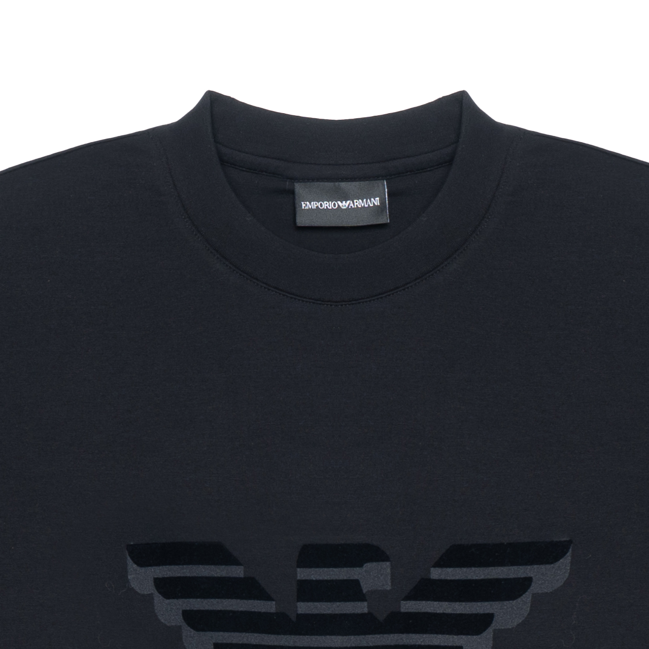 Shop Emporio Armani FW23 黑色圓領長袖衛衣 帶標誌設計 6R1MG7-1JHSZ-00A9