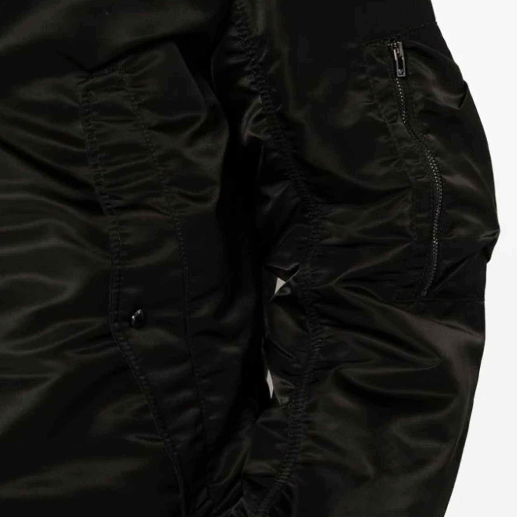 Emporio Armani FW23  Black Glossy Solid Loose-Fit Long-Sleeve Jacket. 3D1BB6-1NJWZ-0999 圖 8