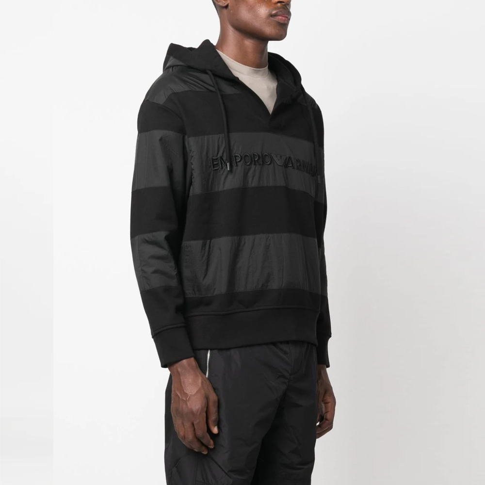 Purchase EMPORIO ARMANI FW23 黑色連帽衫搭配刺繡LOGO及拼接設計. 6R1MCQ-1JLXZ-0999