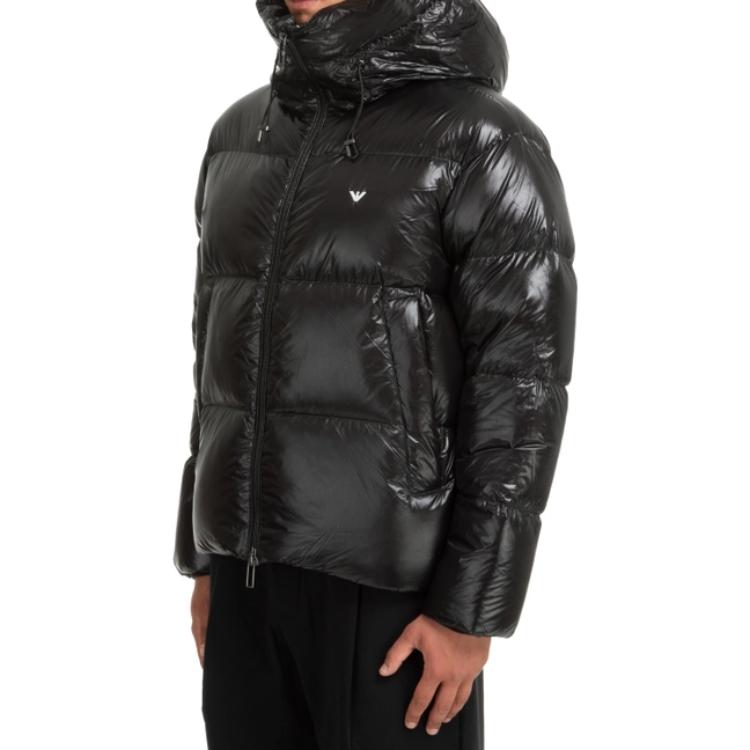 Details for EMPORIO ARMANI FW23 Jaket Hitam Glossy Logo Slim-Fit Berkerudung. 6R1B97-1NKZZ-0999