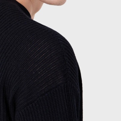 エンポリオ アルマーニ FW23 ブラック リブ編み クルーネック セーター. 6R1MX2-1MAXZ-0920 Details for エンポリオ アルマーニ FW23 ブラック リブ編み クルーネック セーター. 6R1MX2-1MAXZ-0920