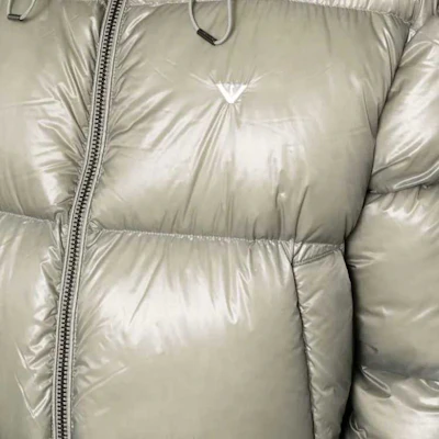 EMPORIO ARMANI FW23 Green Puffer Jacket with Logo Embroidery. 6R1B97-1NKZZ-0606 Sizing EMPORIO ARMANI FW23 Green Puffer Jacket with Logo Embroidery. 6R1B97-1NKZZ-0606