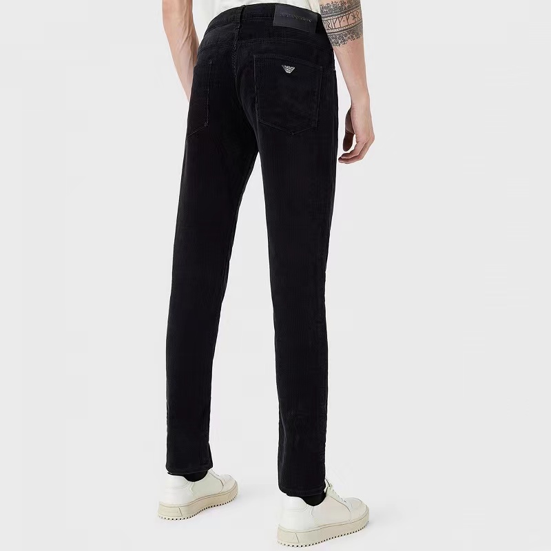 Purchase EMPORIO ARMANI FW23 Seluar Jeans Kasual Slim Fit Warna Solid dengan Zip. 6R1J06-1NHKZ-0920