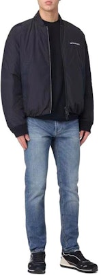 EMPORIO ARMANI FW23 Jaket Hangat Warna Solid dengan Kolar Berdiri dan Zipper. 6R1B84-1NHMZ-06D9 6