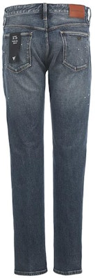 EMPORIO ARMANI FW23 水洗复古直筒牛仔裤 蓝色带拉链口袋 6R1J75-1DMXZ-0942 Lookbook EMPORIO ARMANI FW23 水洗复古直筒牛仔裤 蓝色带拉链口袋 6R1J75-1DMXZ-0942
