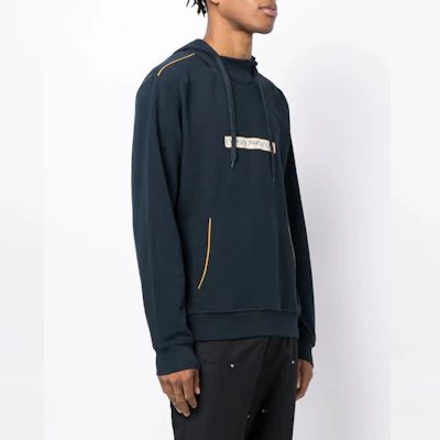 Hoodie Emporio Armani FW23 dengan Logo Huruf dan Rekaan Pullover 112052-3F573-00135 Purchase Hoodie Emporio Armani FW23 dengan Logo Huruf dan Rekaan Pullover 112052-3F573-00135