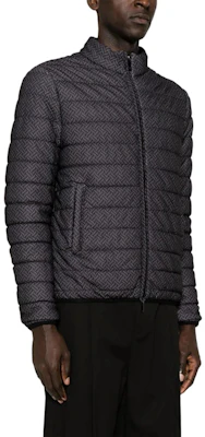 Emporio Armani FW23灰色几何印花修身保暖高领夹克 3D1B7Q-1J9BZ-F048 Purchase Emporio Armani FW23灰色几何印花修身保暖高领夹克 3D1B7Q-1J9BZ-F048