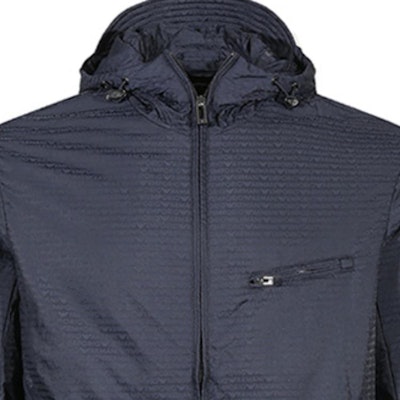 エンポリオ アルマーニ FW24 ネイビーブルー ロゴ入り軽量ジップフーディージャケット 6D1B64-1NNXZ-0920 Purchase エンポリオ アルマーニ FW24 ネイビーブルー ロゴ入り軽量ジップフーディージャケット 6D1B64-1NNXZ-0920
