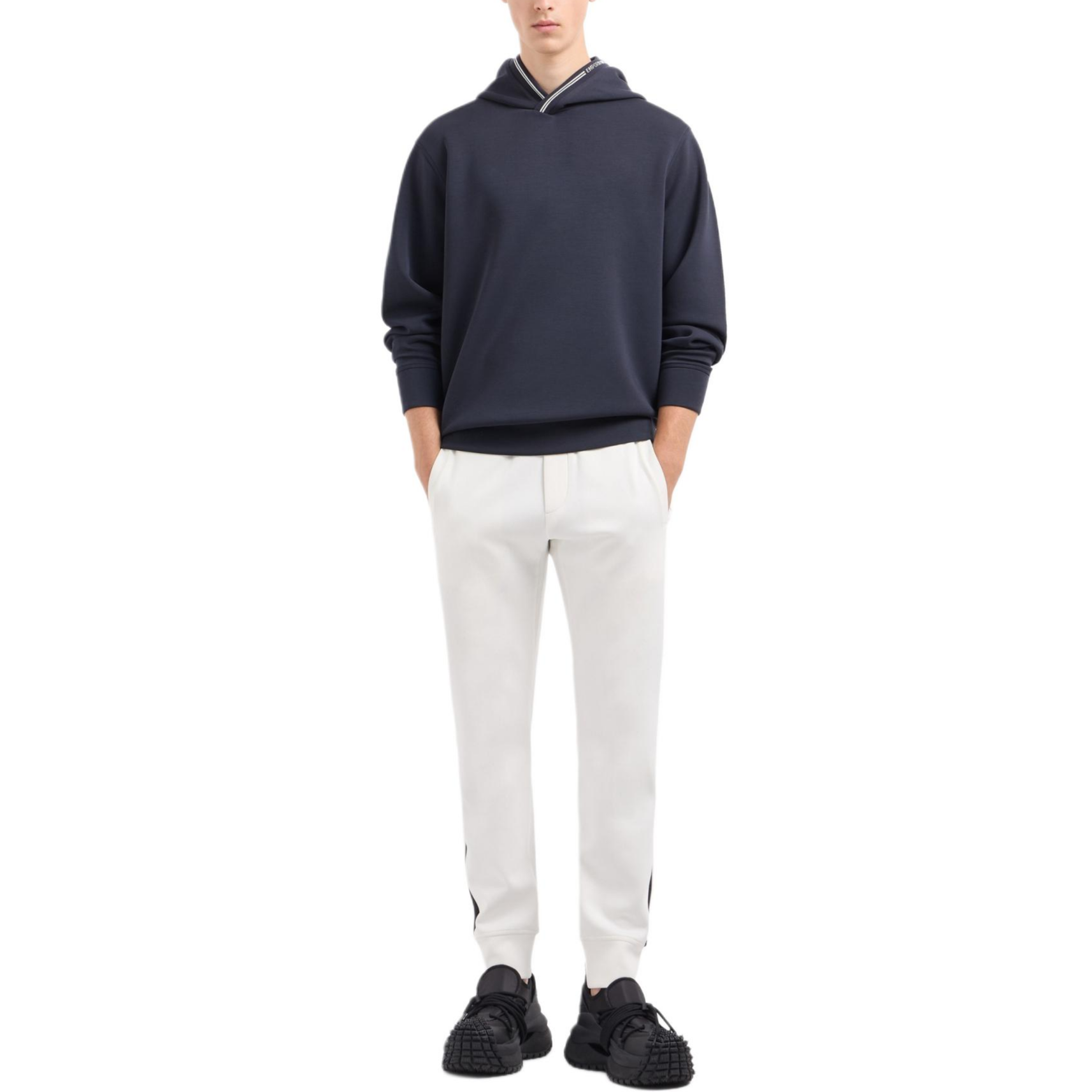 Lookbook エンポリオアルマーニ FW24 ネイビーブルー ロゴストライプ ニットフーディー 6D1M99-1JRRZ-0920