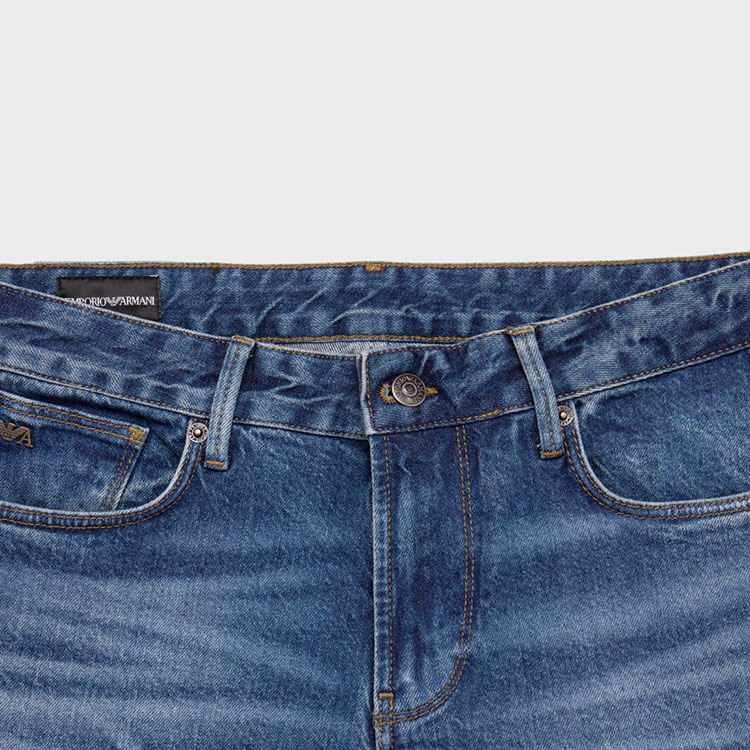 Details for Emporio Armani FW24 修身中腰標誌補丁牛仔褲 - 藍色 6D1J06-1D67Z-0942