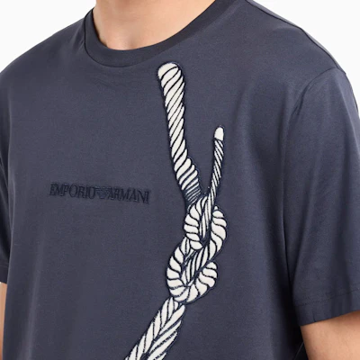Camiseta Emporio Armani FW24 Azul Marino con Logo Bordado de Manga Corta. 6D1T6U-1J7FZ-0935 Details for Camiseta Emporio Armani FW24 Azul Marino con Logo Bordado de Manga Corta. 6D1T6U-1J7FZ-0935