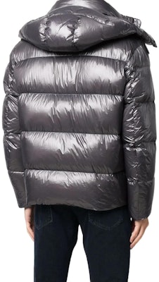 エンポリオアルマーニ グレー無地 フード付きジップダウンジャケット 6K1B88-1NPDZ-0633 Shop エンポリオアルマーニ グレー無地 フード付きジップダウンジャケット 6K1B88-1NPDZ-0633