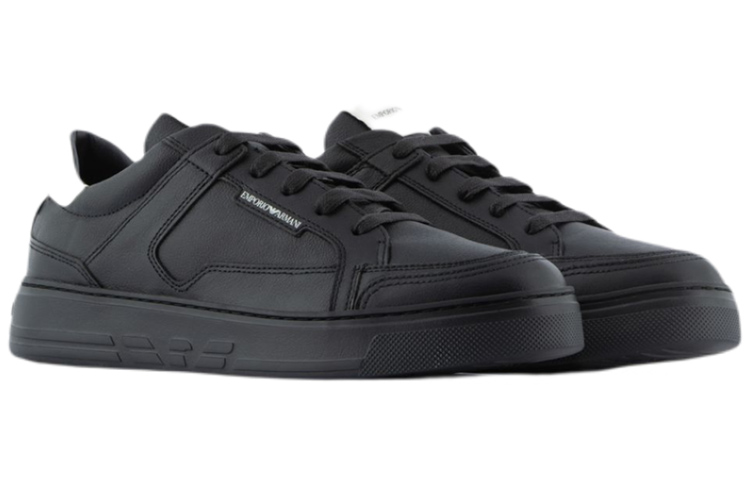 Lookbook Emporio Armani Hammered Low Top 'Fesyen Hitam' X4X568XN162K599