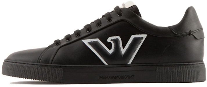 阿玛尼标志黑色皮革低帮系带运动鞋 X4X598XN6331K001 Buy 阿玛尼标志黑色皮革低帮系带运动鞋 X4X598XN6331K001