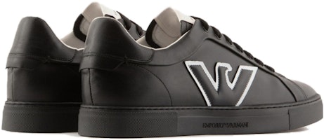 EMPORIO ARMANI阿瑪尼 牛皮 徽標繫帶圓頭低幫 時尚板鞋 男款 黑色 Shop EMPORIO ARMANI阿瑪尼 牛皮 徽標繫帶圓頭低幫 時尚板鞋 男款 黑色
