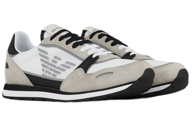 Shop 엠포리오 아르마니 베이지 레더 로고 스니커즈 X4X537XM678N638