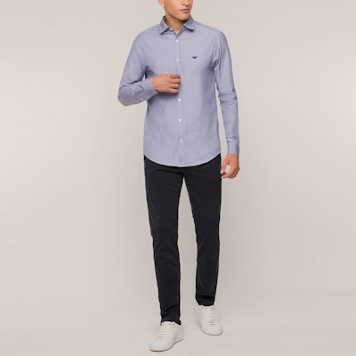 Emporio Armani Kemeja Lengan Panjang Biru Tua dengan Bordir Logo. 8N1C75-1V04Z-0932 Shop Emporio Armani Kemeja Lengan Panjang Biru Tua dengan Bordir Logo. 8N1C75-1V04Z-0932