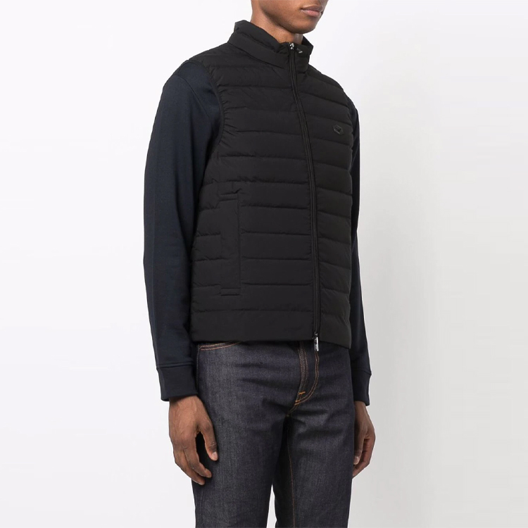 Details for Emporio Armani 黑色立领轻便羽绒马甲 8N1BQ1-1NLRZ-0999
