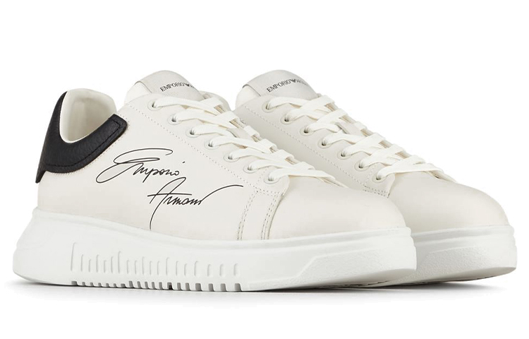 Lookbook Emporio Armani Runner 'Moda Blanca' X4X264XM670N422