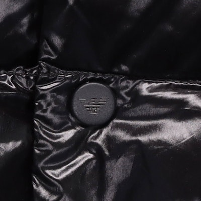 Emporio Armani Chaqueta Negra Brillante con Capucha y Relleno de Plumas 6K1B88-1NPDZ-0999 Cheap Emporio Armani Chaqueta Negra Brillante con Capucha y Relleno de Plumas 6K1B88-1NPDZ-0999