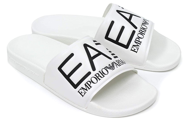 Lookbook Emporio Armani Selipar 'Putih' XCP001-XCC22-00001