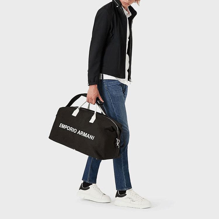 Shop EMPORIO ARMANI Jeans Slim Fit Biru dengan Logo Helang Distressed. 8N1J06-1D5QZ-0942