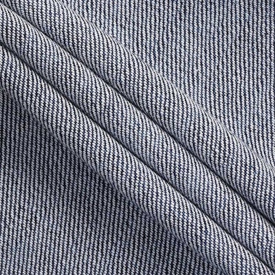 EMPORIO ARMANI Jeans Slim Fit Biru dengan Logo Helang Distressed. 8N1J06-1D5QZ-0942 Sizing EMPORIO ARMANI Jeans Slim Fit Biru dengan Logo Helang Distressed. 8N1J06-1D5QZ-0942