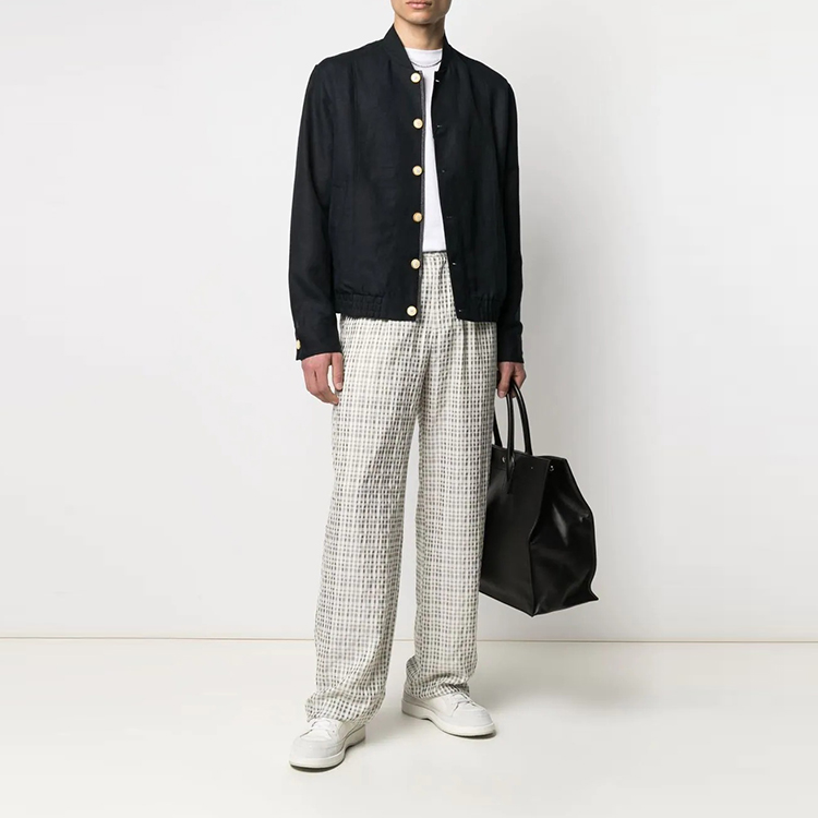 Lookbook Emporio Armani SS21 綠色格紋直筒休閒長褲 A1P350-A116-2103