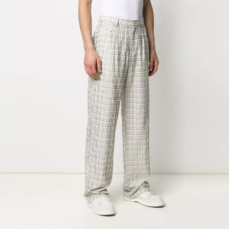 Shop Emporio Armani SS21 綠色格紋直筒休閒長褲 A1P350-A116-2103