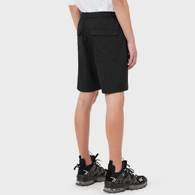 Emporio Armani SS21 Pantalones Cortos Negros con Cordón Color Sólido. A1P940-A1014-999 Shop Emporio Armani SS21 Pantalones Cortos Negros con Cordón Color Sólido. A1P940-A1014-999