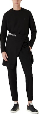 EMPORIO ARMANI SS22 Black Crewneck Logo Sweatshirt Long Sleeve Pullover. 8N1MD1-1JHSZ-0999 Shop EMPORIO ARMANI SS22 Black Crewneck Logo Sweatshirt Long Sleeve Pullover. 8N1MD1-1JHSZ-0999