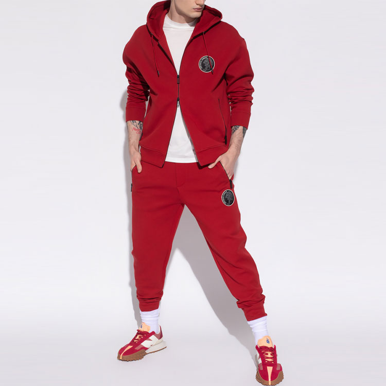 Lookbook EMPORIO ARMANI SS22  Red Logo Print Knit Joggers. 3L1PBC-1JHSZ-0309