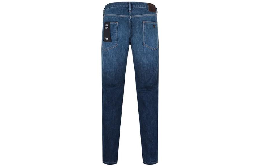 Lookbook EMPORIO ARMANI SS22 修身版型中腰藍色牛仔褲拉鍊款 8N1J06-1G0LZ-0942