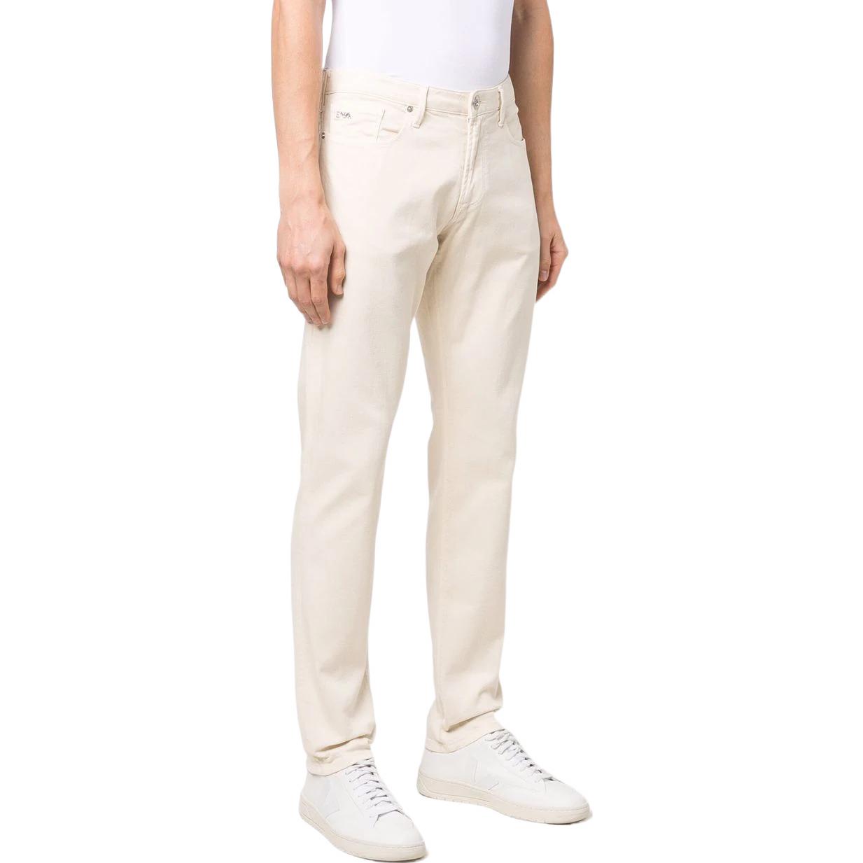 Shop Emporio Armani SS22 白色中腰直筒牛仔裤 3L1J06-1N4RZ-0128
