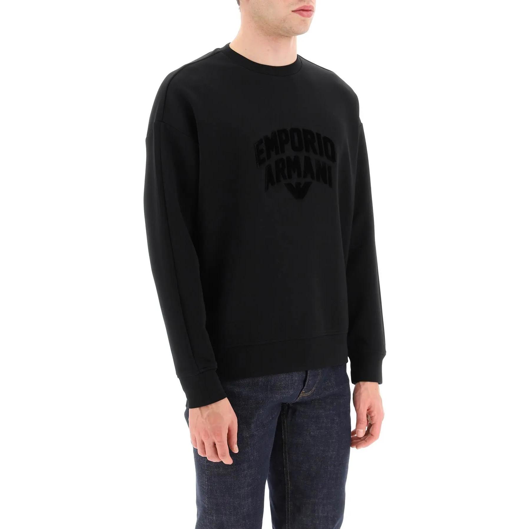 Purchase EMPORIO ARMANI SS23 黑色標誌印花圓領運動衫。 3R1MBE-1JHSZ-0086