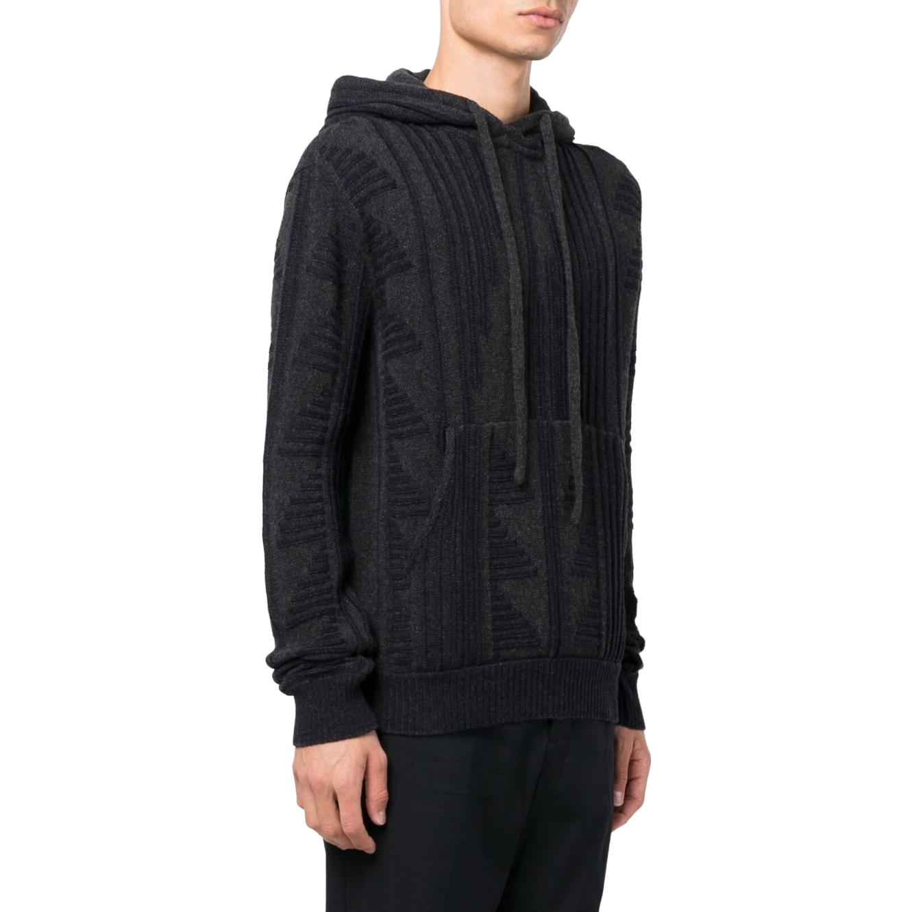 Lookbook Emporio Armani SS23 Hoodie Hitam Ribbed Knit Lengan Panjang Pullover 6L1MVB-1M10Z-0631