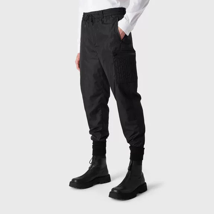 Purchase Emporio Armani SS23 Pantalones Jogger Negros Ajustados 3R1PC2-1NRMZ-0999