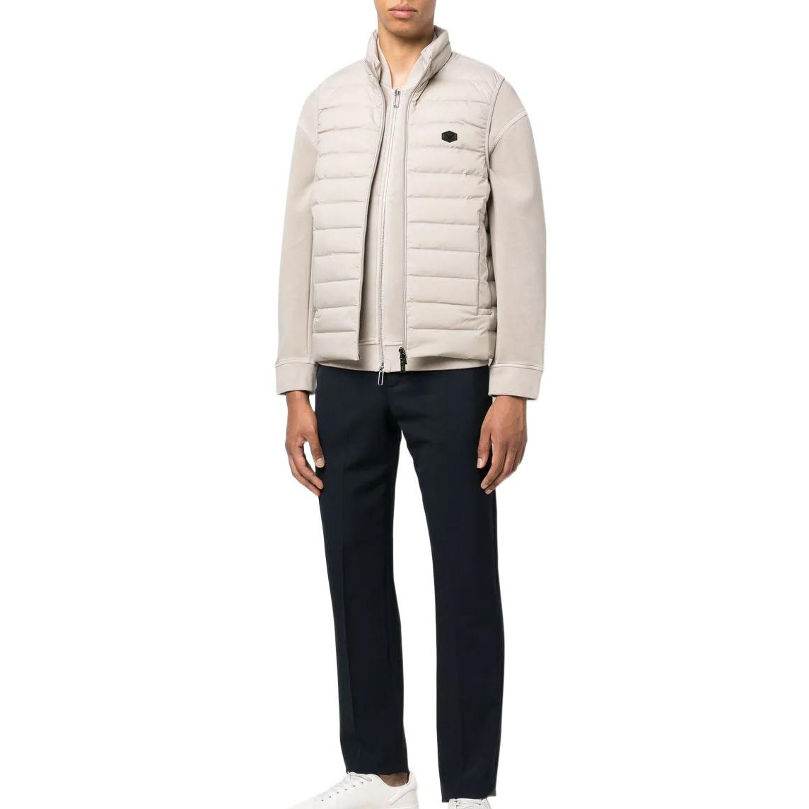 Lookbook EMPORIO ARMANI SS23 棕色标志纯色拉链马甲. 8N1BQ1-1NLRZ-0135