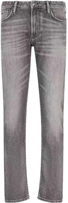 Emporio Armani SS23 Jeans Hitam Low-Waist Slim Fit Distressed Washed. 3R1J06-1D0CZ-0006 Order Emporio Armani SS23 Jeans Hitam Low-Waist Slim Fit Distressed Washed. 3R1J06-1D0CZ-0006