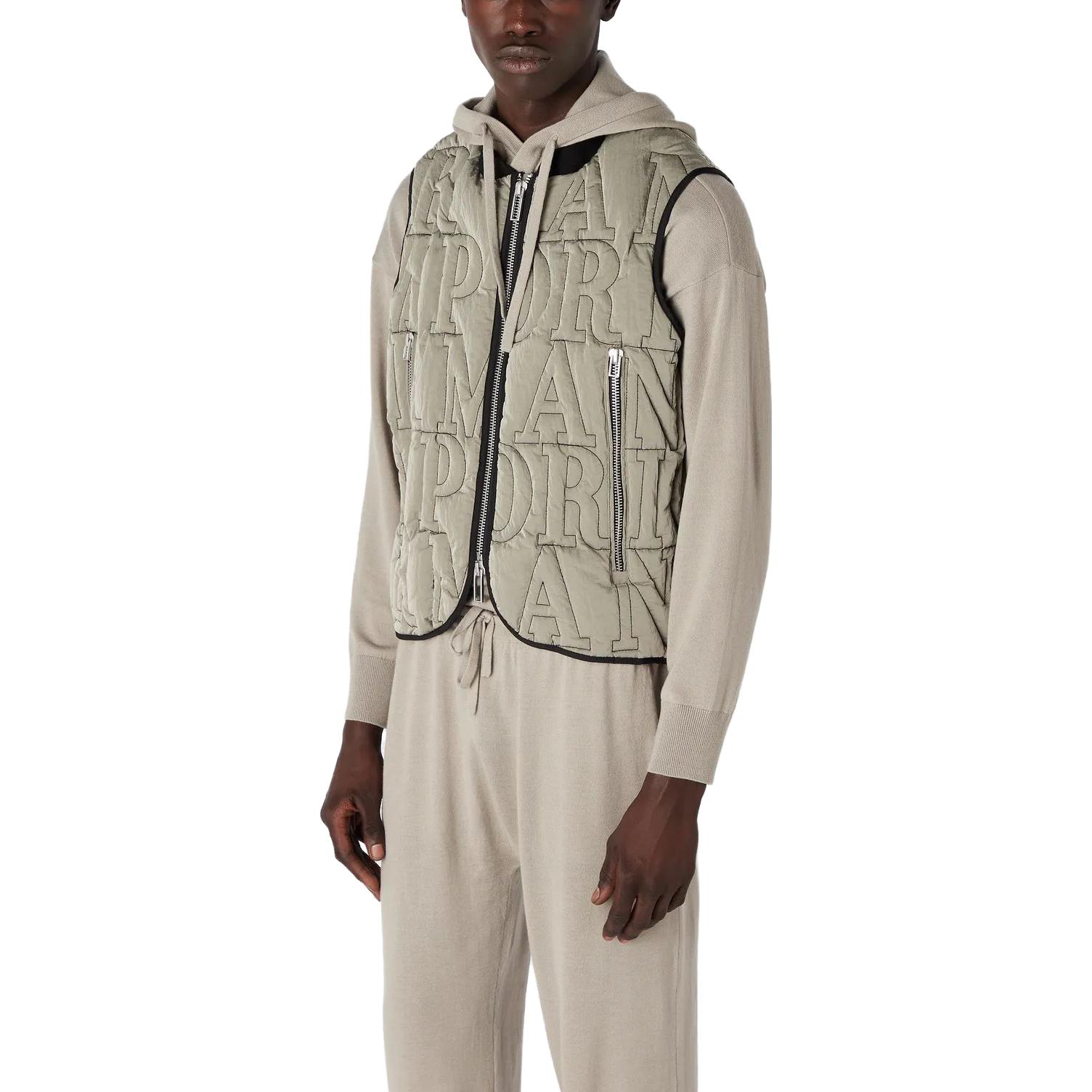 Purchase EMPORIO ARMANI SS23 绿色无袖刺绣拉链马甲。 6R1BN81-NZKZ1-0643