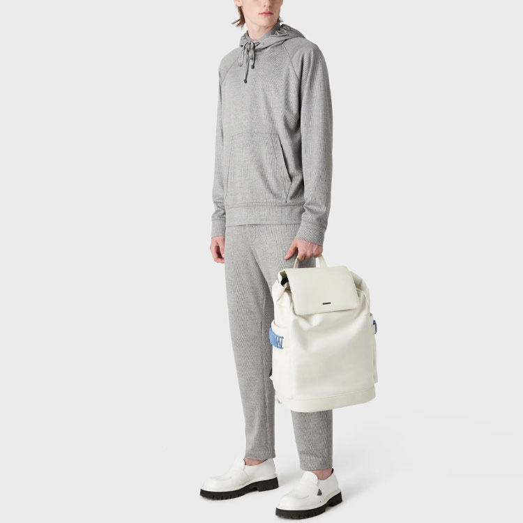 Lookbook EMPORIO ARMANI SS23 Suéter Tejido con Capucha y Cordón Gris. 3R1B6P-1J28Z-0616