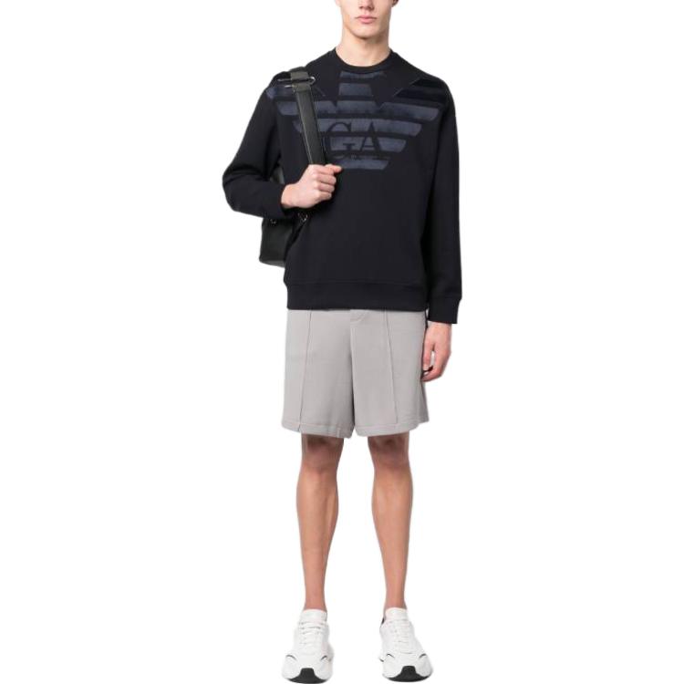 Lookbook EMPORIO ARMANI SS23 海軍藍老鷹標誌圓領長袖衛衣。 3R1MDH-1JHSZ-09J0
