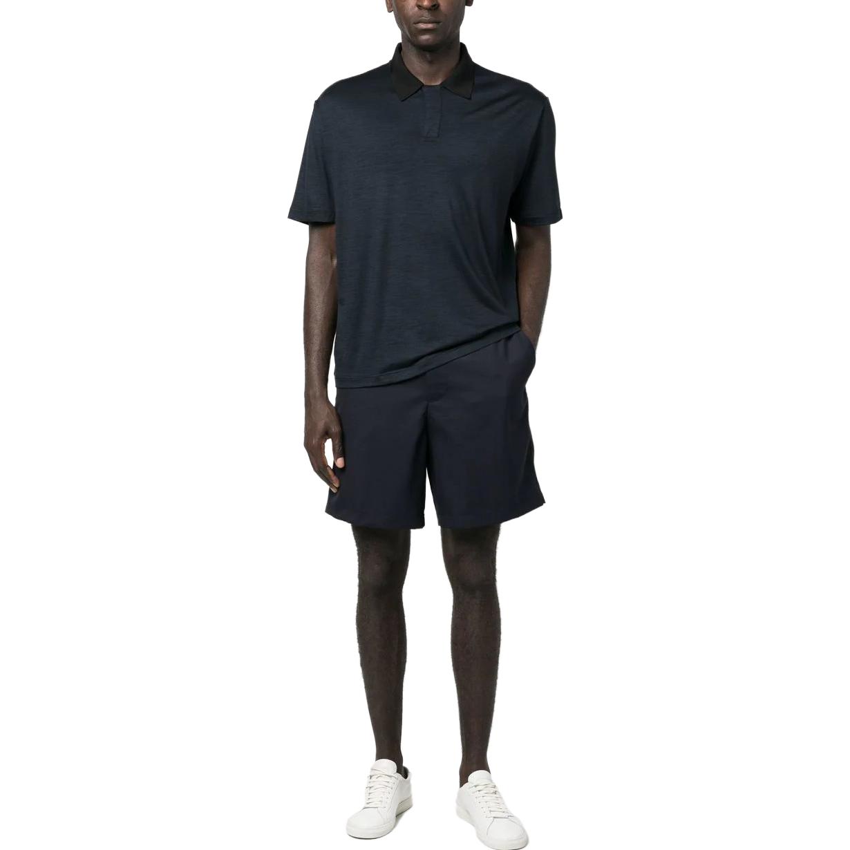 Lookbook EMPORIO ARMANI SS23 Seluar Pendek Biru Navy Logo Solid Lelaki 3R1PC1-1NRBZ-0920