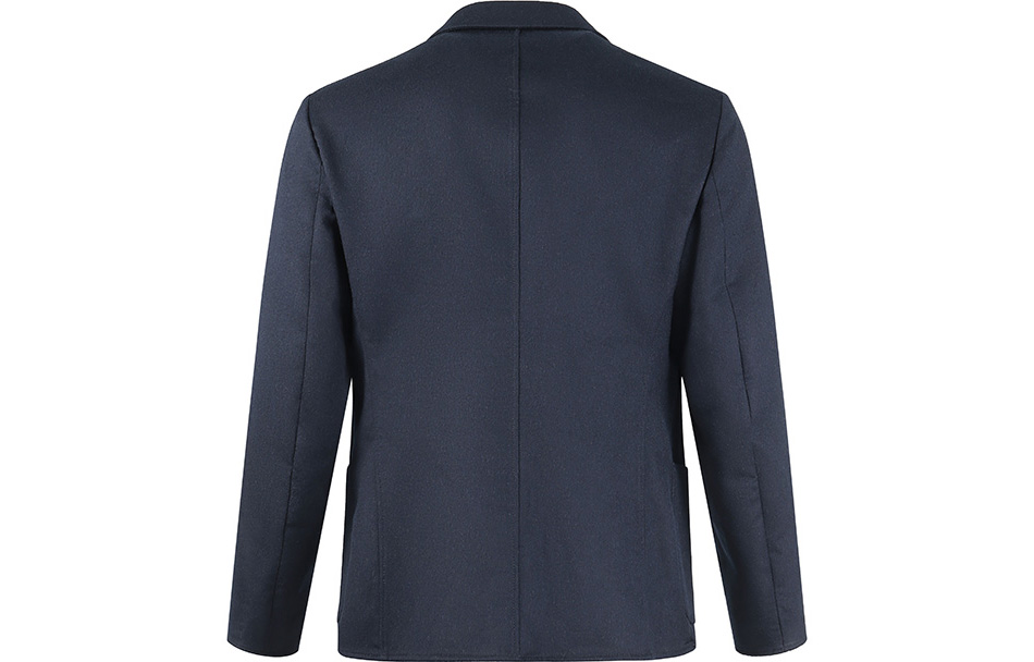 Lookbook 엠포리오 아르마니 SS23 네이비 패치 포켓 싱글 브레스티드 블레이저. D41G45-D1088-922