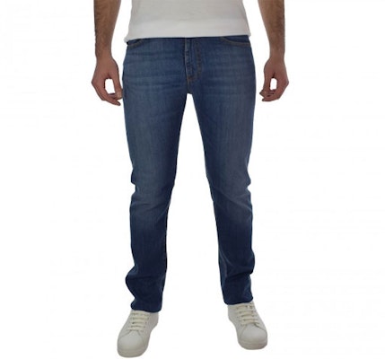 EMPORIO ARMANI SS23 Jeans Rectos Lavados - Azul. 3G1J45-1D5QZ-0942 Order EMPORIO ARMANI SS23 Jeans Rectos Lavados - Azul. 3G1J45-1D5QZ-0942