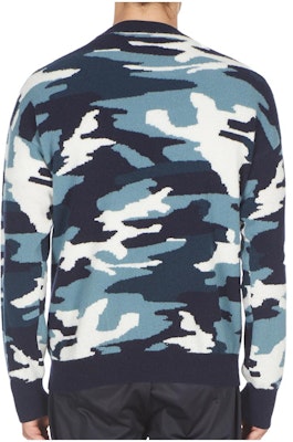 EMPORIO ARMANI SS23 Camouflage Crewneck Long Sleeve Sweater Men’s Blue 3L1MT6-1MD5Z-F977 Lookbook EMPORIO ARMANI SS23 Camouflage Crewneck Long Sleeve Sweater Men’s Blue 3L1MT6-1MD5Z-F977